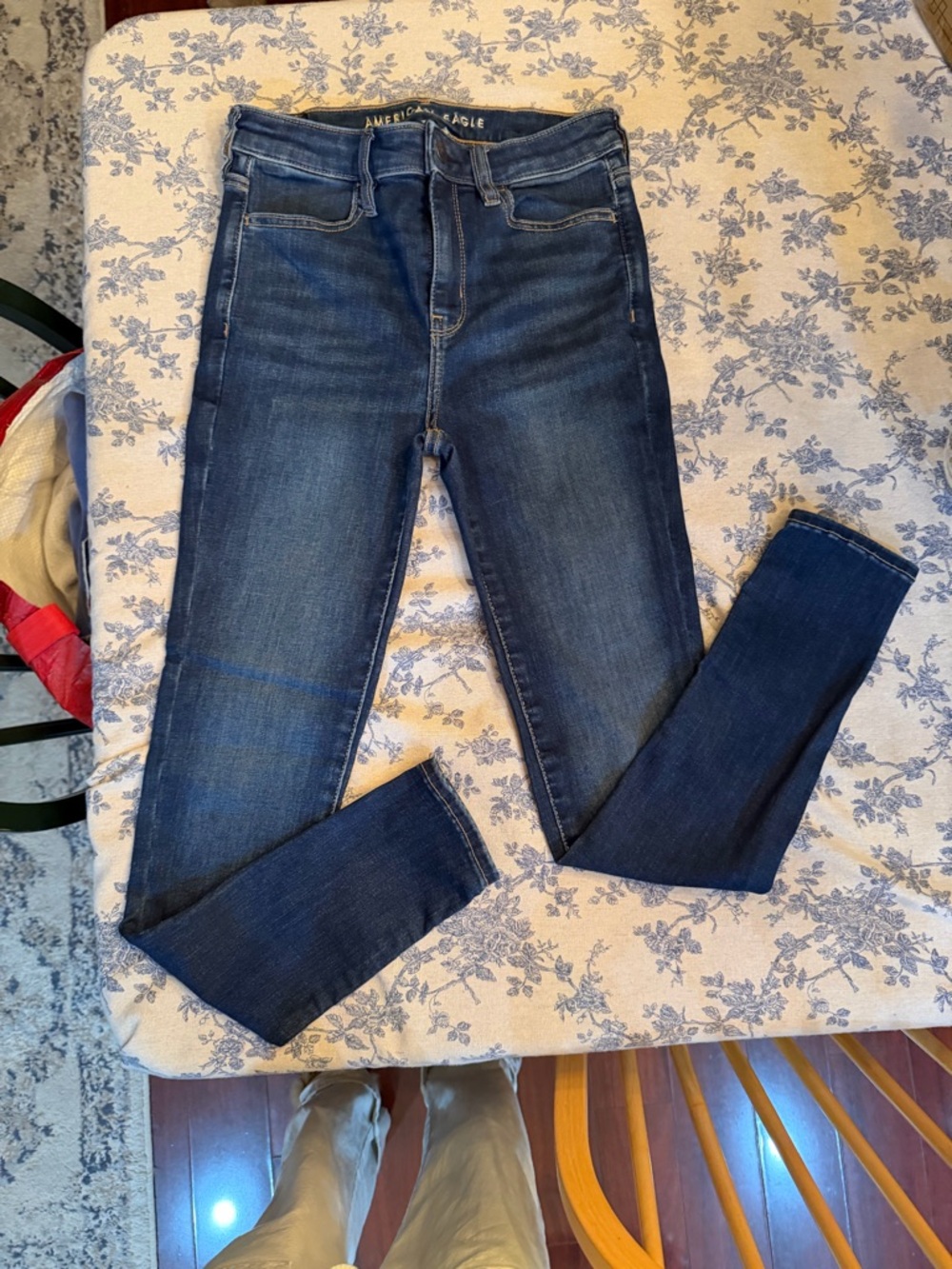 American Eagle Outfitters Dark Wash High-Rise Skinny Jeans